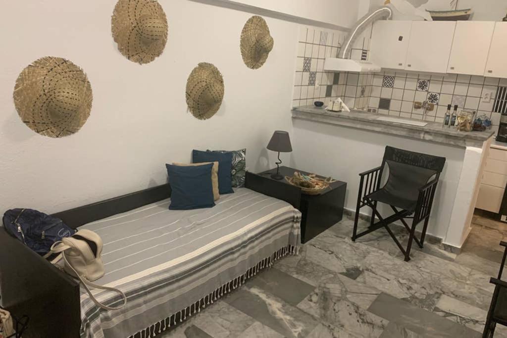 Beachfront Garden Apartment- Atlas Complex Лутраки Екстериор снимка